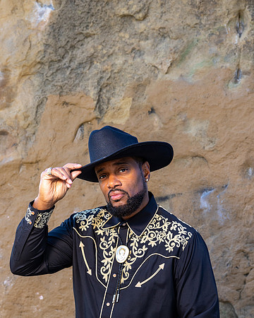 8V1A2138